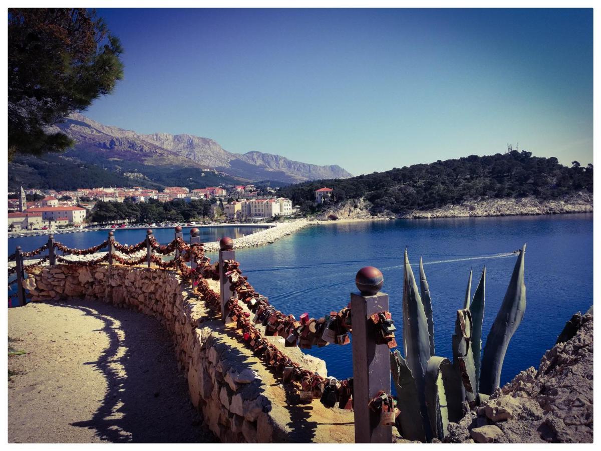 Apartman Komadina Hotel Makarska Buitenkant foto