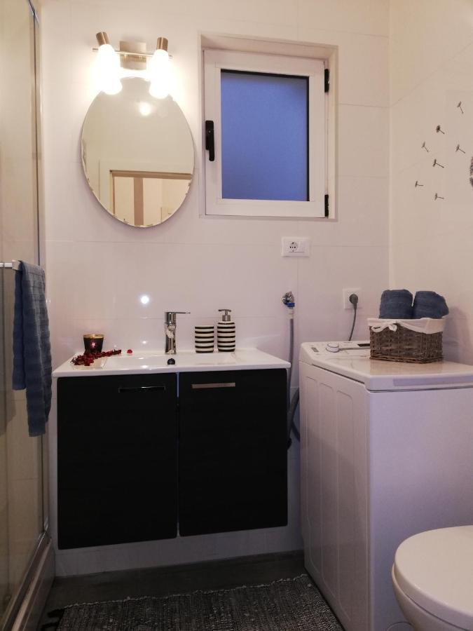 Apartman Komadina Hotel Makarska Buitenkant foto